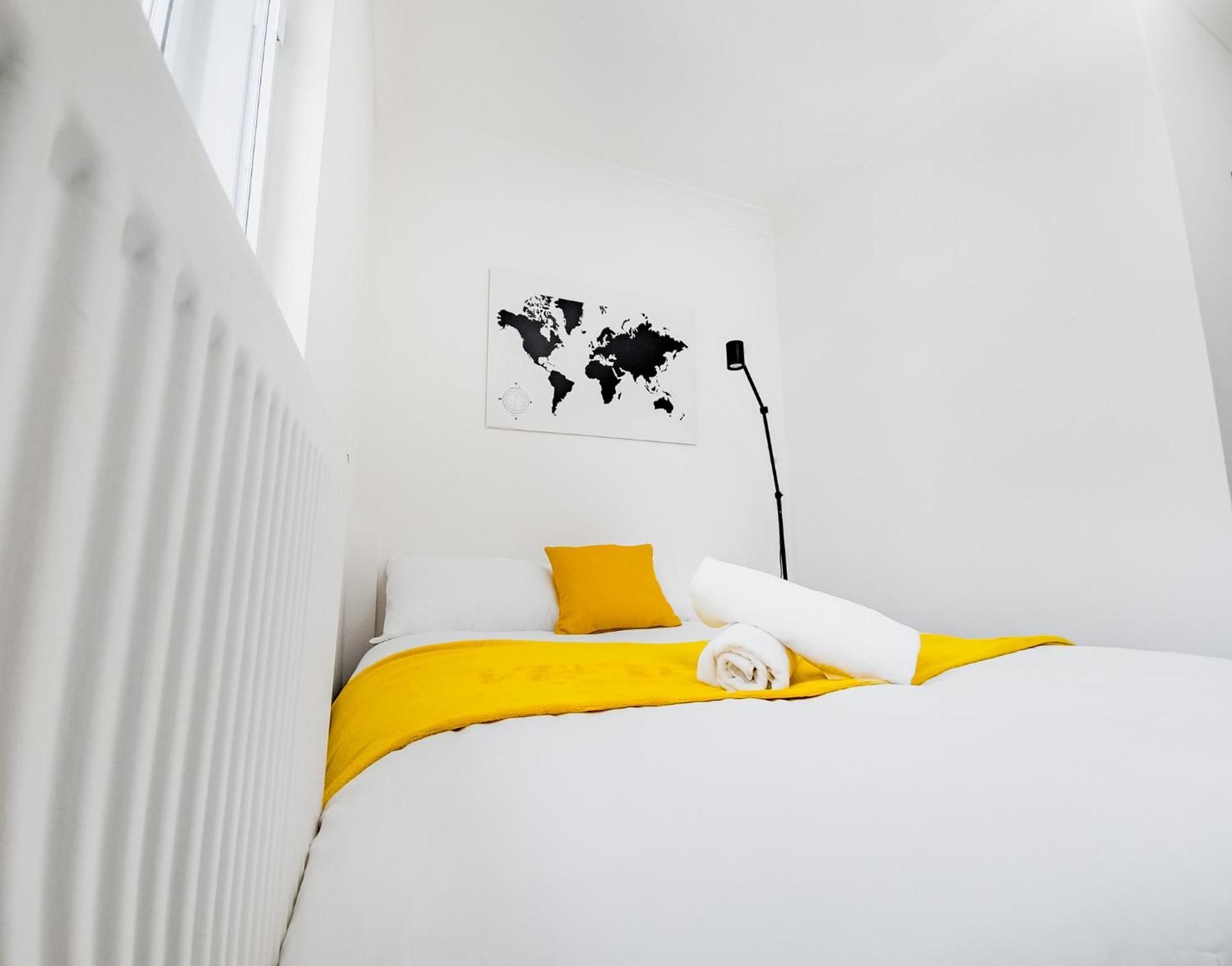 Charming London Home, Opp Arnos Grove Underground Station, Parking New Southgate Exterior foto